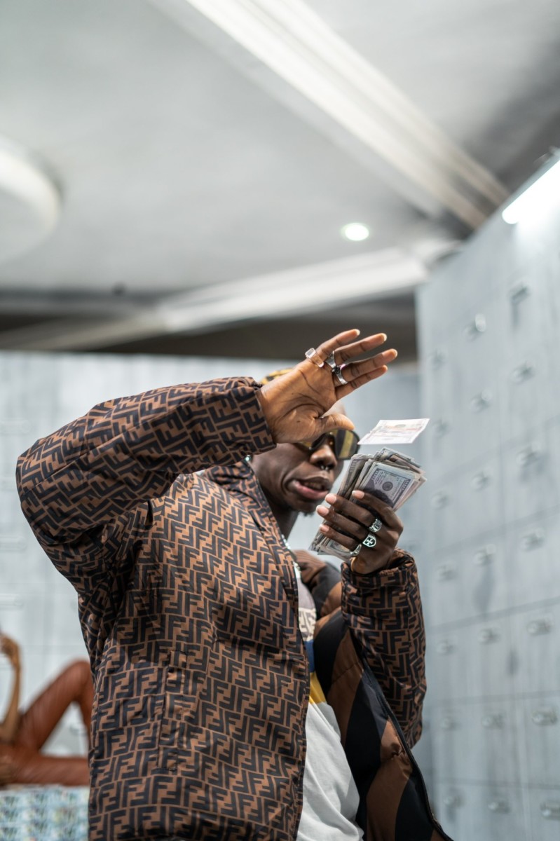 BlaqBonez is grateful for his journey to the top in the music scene though it wasn't easy at all. Photo credit: Twitter/BlaqBonez
