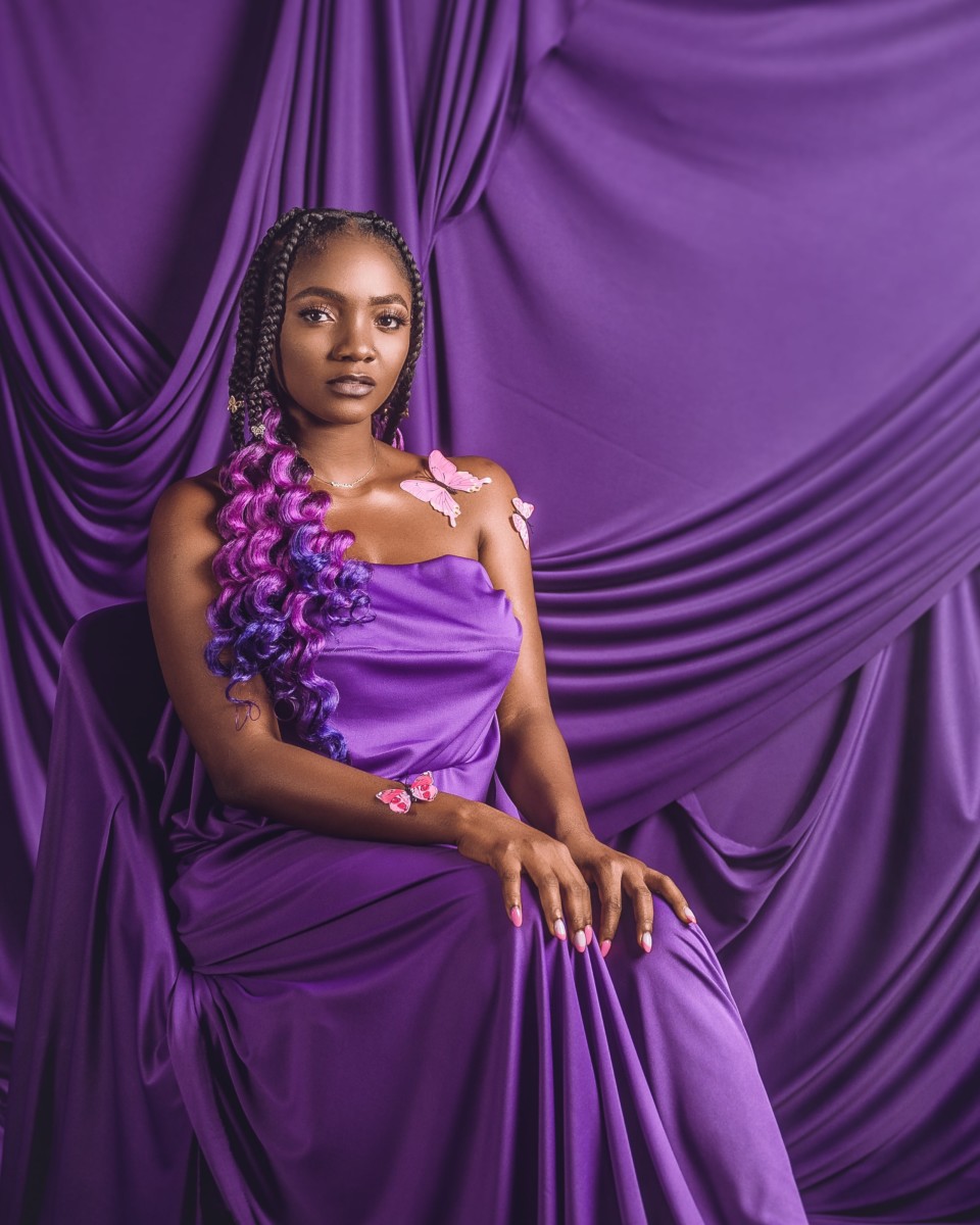 Simi is one of the most accomplished artiste from and in Africa today, all genres notwithstanding. Her self-titled studio album in 2017 landed on the 5th spot of Billboard's World Album Charts. She currently has cumulative views and streams of over 102 million views on YouTube, over 97 million streams on Audiomack, over 78 millions on Apple Music, over 74 million streams on Spotify and over 60 million streams on Boomplay DSPs. Photo credit: Instagram/simplysimi