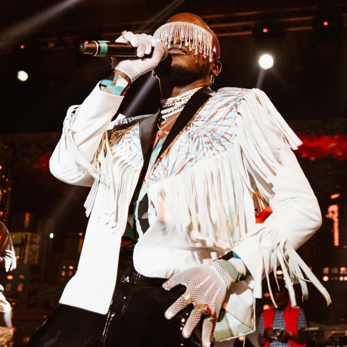 Willis Austin Chimano is one of the most talented musicians in Kenya who has won over a lot of fans for Sauti Sol over the years with his deep, unforgettable voice. Surprisingly enough, he can also hit the high note if he needs to. Photo credit: Instagram/iamchimano