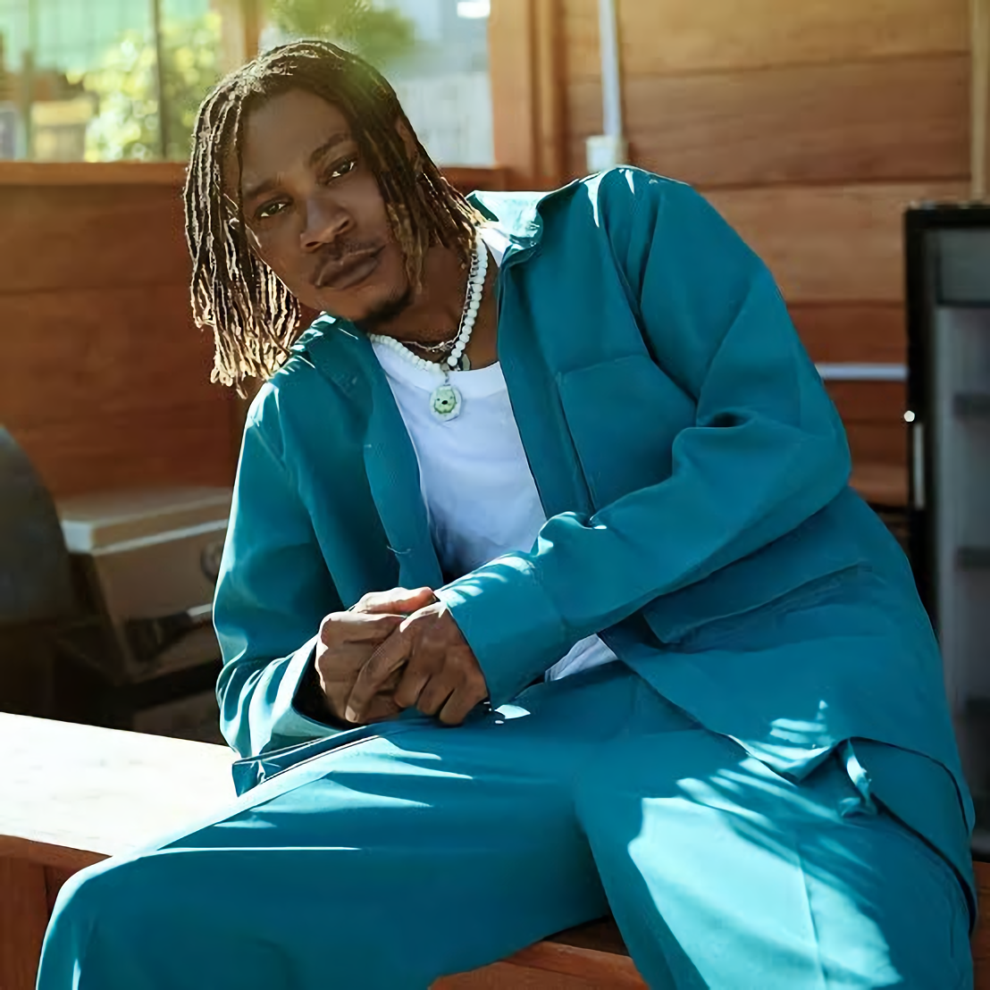 It's not a lie that 1da Banton has one of the hottest tracks in Africa today. Both of his tracks; 'No Wahala' and 'No Wahala' Remix are both trending on YouTube