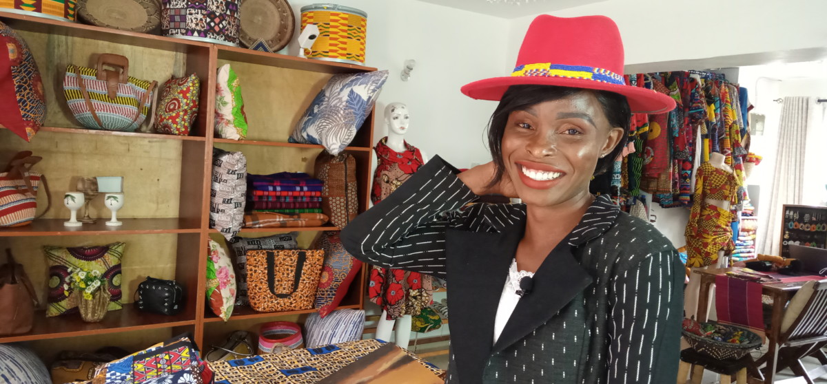 Lorna Mukasa, Proprietor Tungatunga Handcrafts, is a past beneficiary of the KEPSA SME support initiatives under the Covid-19 Recovery and Resilience program that offered Interest Free Business Loans, Expert and Peer to Peer Mentorship as well as Access to Finance Coaching for SMEs between 2020 and 2021. Shop Tungatunga located in Hurlingham Nairobi, offers an online and physical market place for other budding SMEs to display and sell their wares.