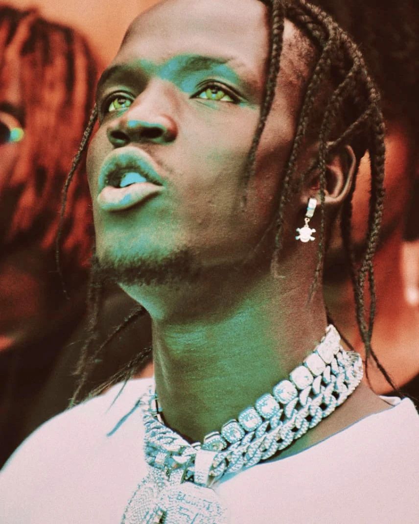 Iduzeer featured Domani Munga, Sewersydaa, Scar and Dyana Cods on his latest offering dubbed 'Mahorns' which has been received positively. Photo credit: Instagram/iduzeer