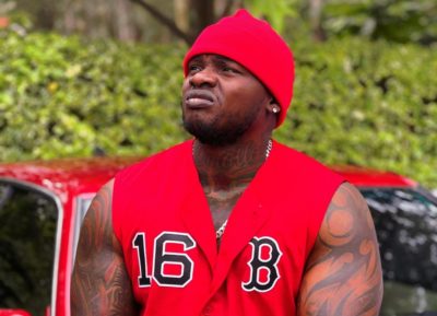 Diamond Platnumz just brought back red suit in style