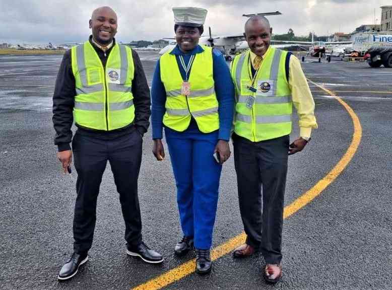 Wilson Airport staff who returned 2.3 Million lost by a tourist!