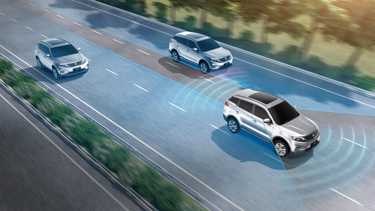Photo courtesy of Proton: The PROTON X70 blind spot warning