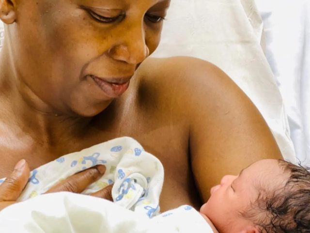 Wahu with her newborn daughter. PHOTO/Instagram (@wahukagwi). 