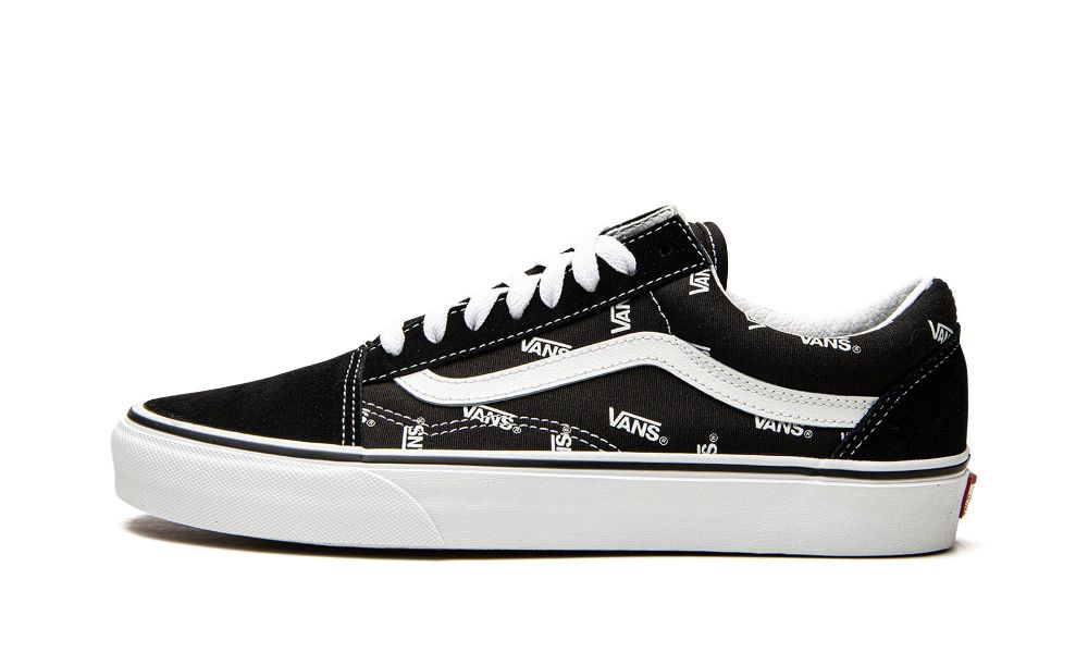 Vans Old Skool. Photo credit: stadiumgoods.com