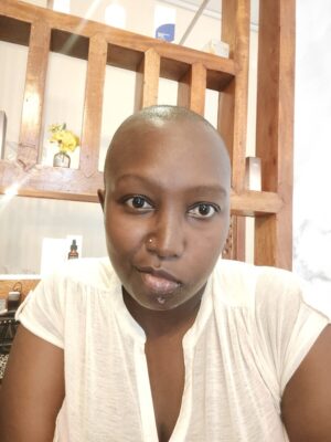 Eric Omondi demands Ruto, Gachagua take pay cut as he gives free fuel 