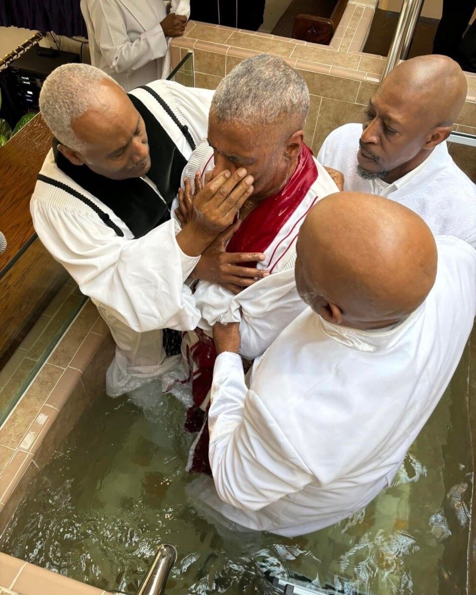 Denzel Washington getting baptized.📸: The First Jurisdiction Church of God/Facebook