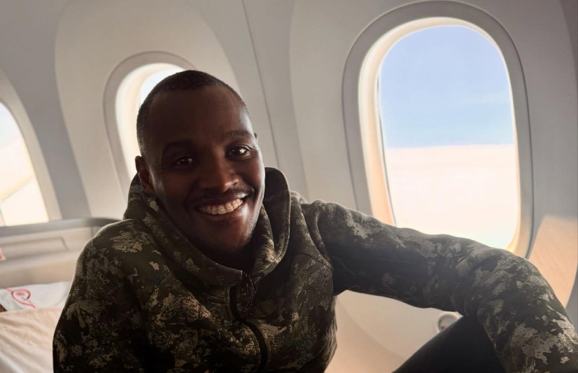 Samidoh on the plane. PHOTO/Instagram/@samidoh_muchoki